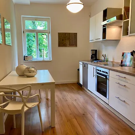 Wundervolle Im Elbhang Von Loschwitz Dresden