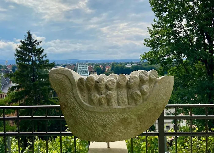 Wundervolle Im Elbhang Von Loschwitz Drezda