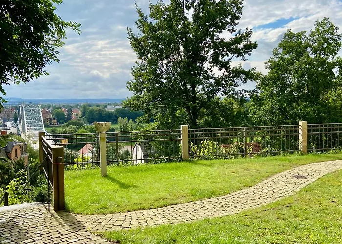 Wundervolle Im Elbhang Von Loschwitz